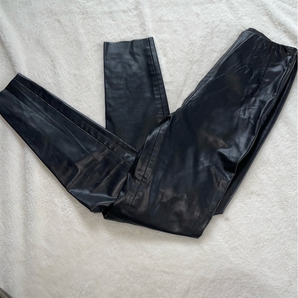 Zara - Skinny Faux Leather high rise black Pants size small - Picture 8 of 11
